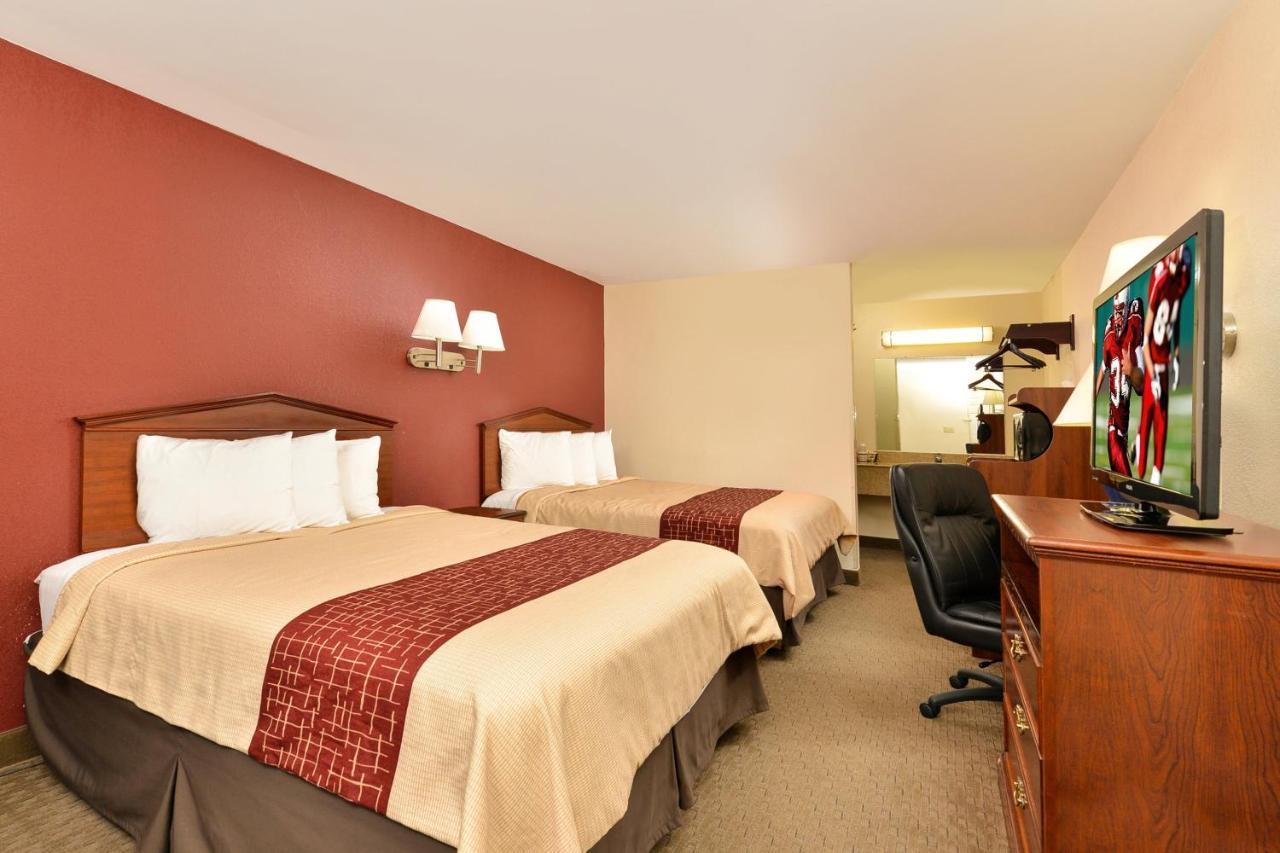 Red Roof Inn Далтон Екстер'єр фото